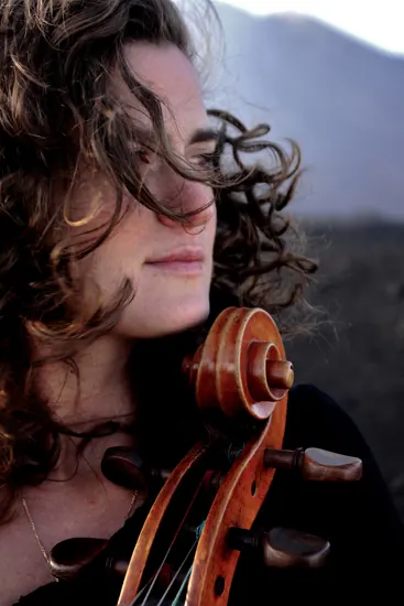 Monika Leskovar, Cellistin — Elemente 21