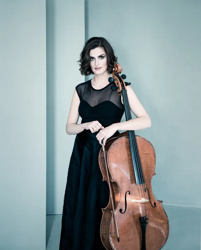 Monika Leskovar, Cellistin — Porträts 05
