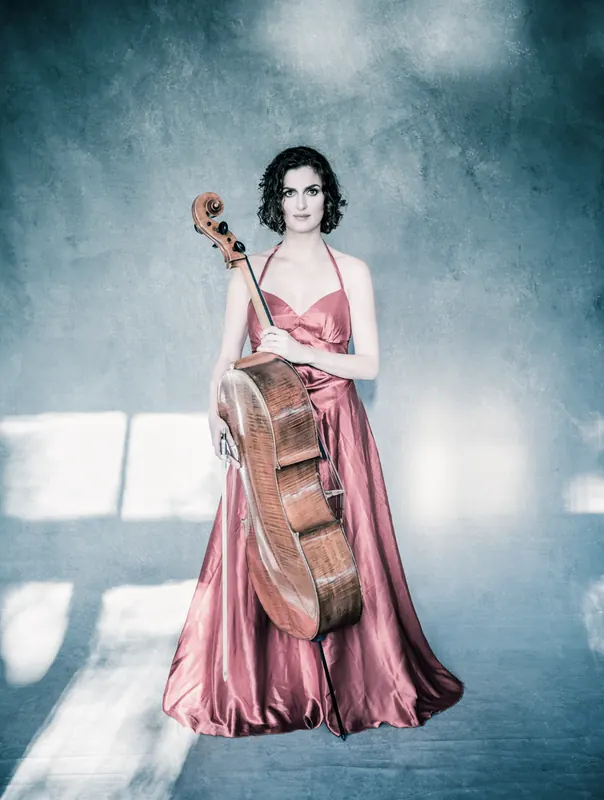 Monika Leskovar, Cellistin — Porträts 03