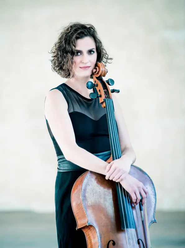Monika Leskovar, Cellistin — Porträts 09