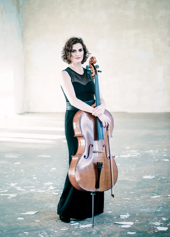 Monika Leskovar, Cellistin — Porträts 19